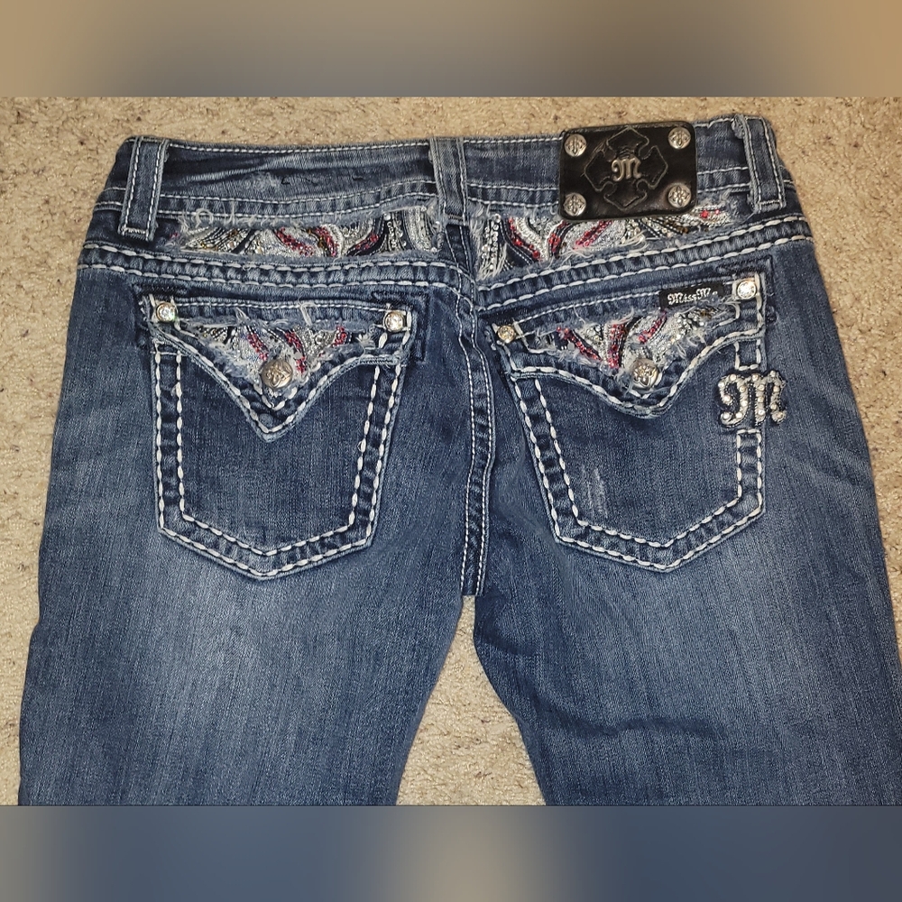 Miss Me Capri Jeans Size 30